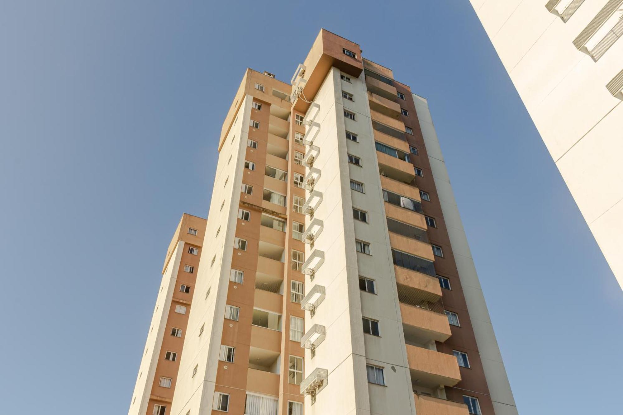 Vista Atlantico: Cond. Arborizado Em P1474