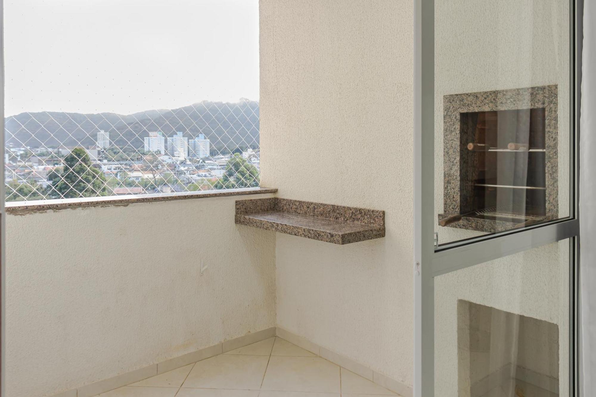 Vista Atlantico: Cond. Arborizado Em P1474