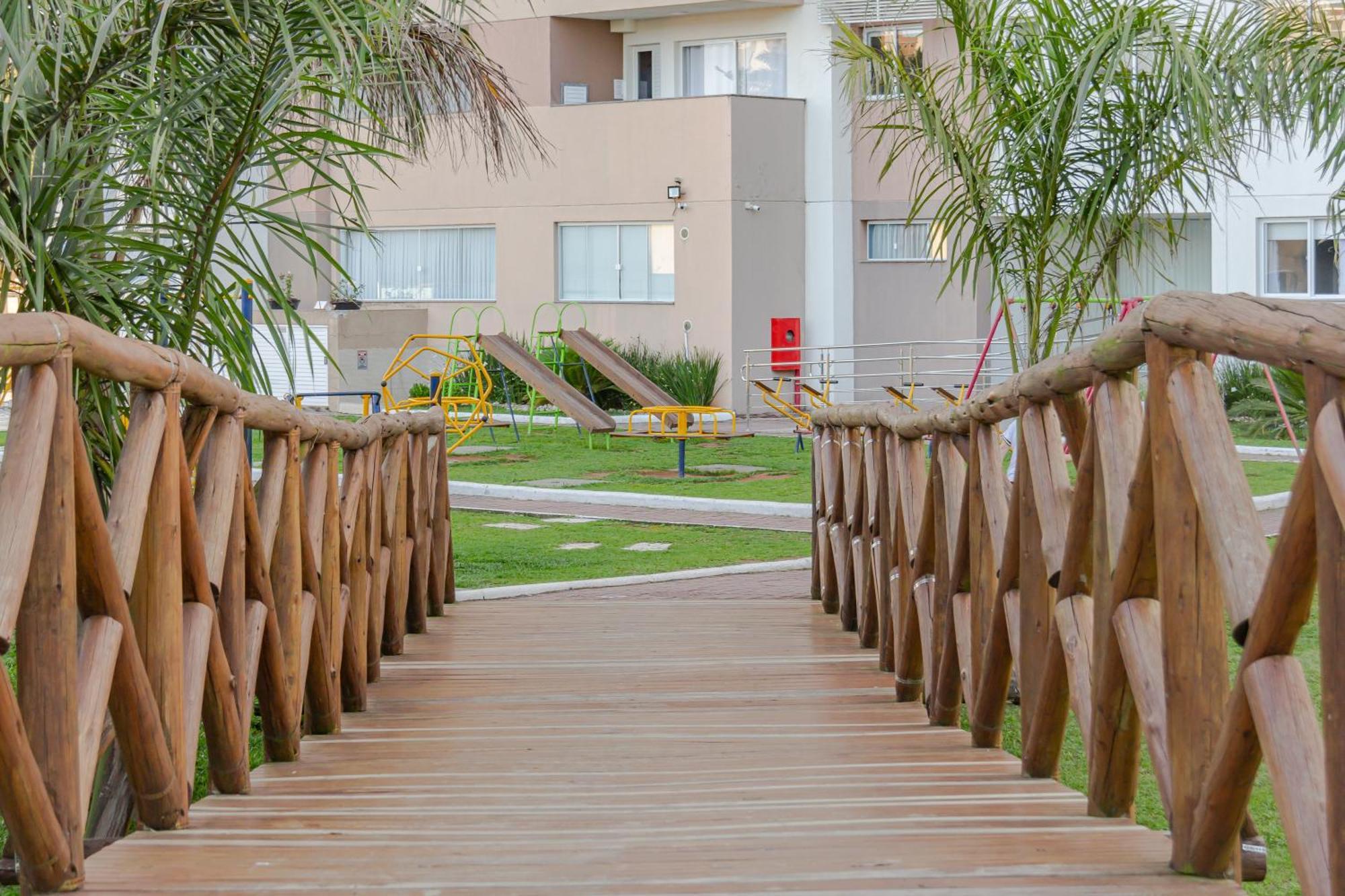 Vista Atlantico: Cond. Arborizado Em P1474