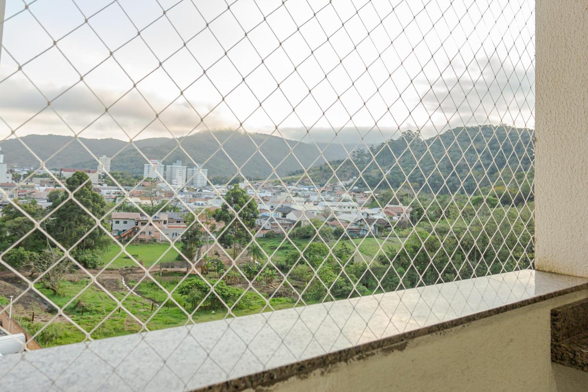Vista Atlantico: Cond. Arborizado Em P1474 Apartamento *